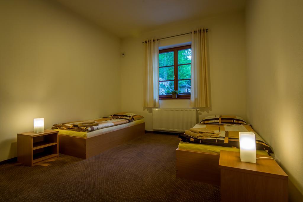 Apartmány Weissov Dom Banska Stiavnica Quarto foto