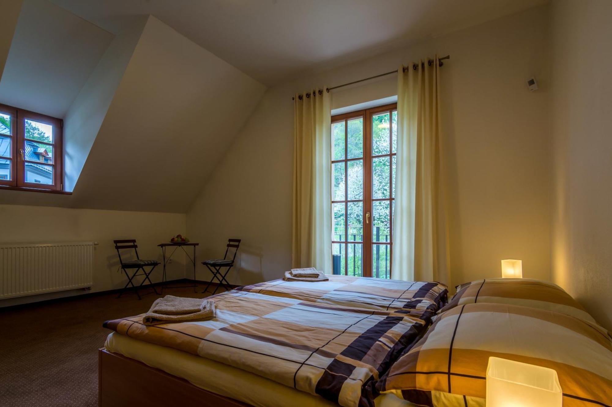 Apartmány Weissov Dom Banska Stiavnica Quarto foto