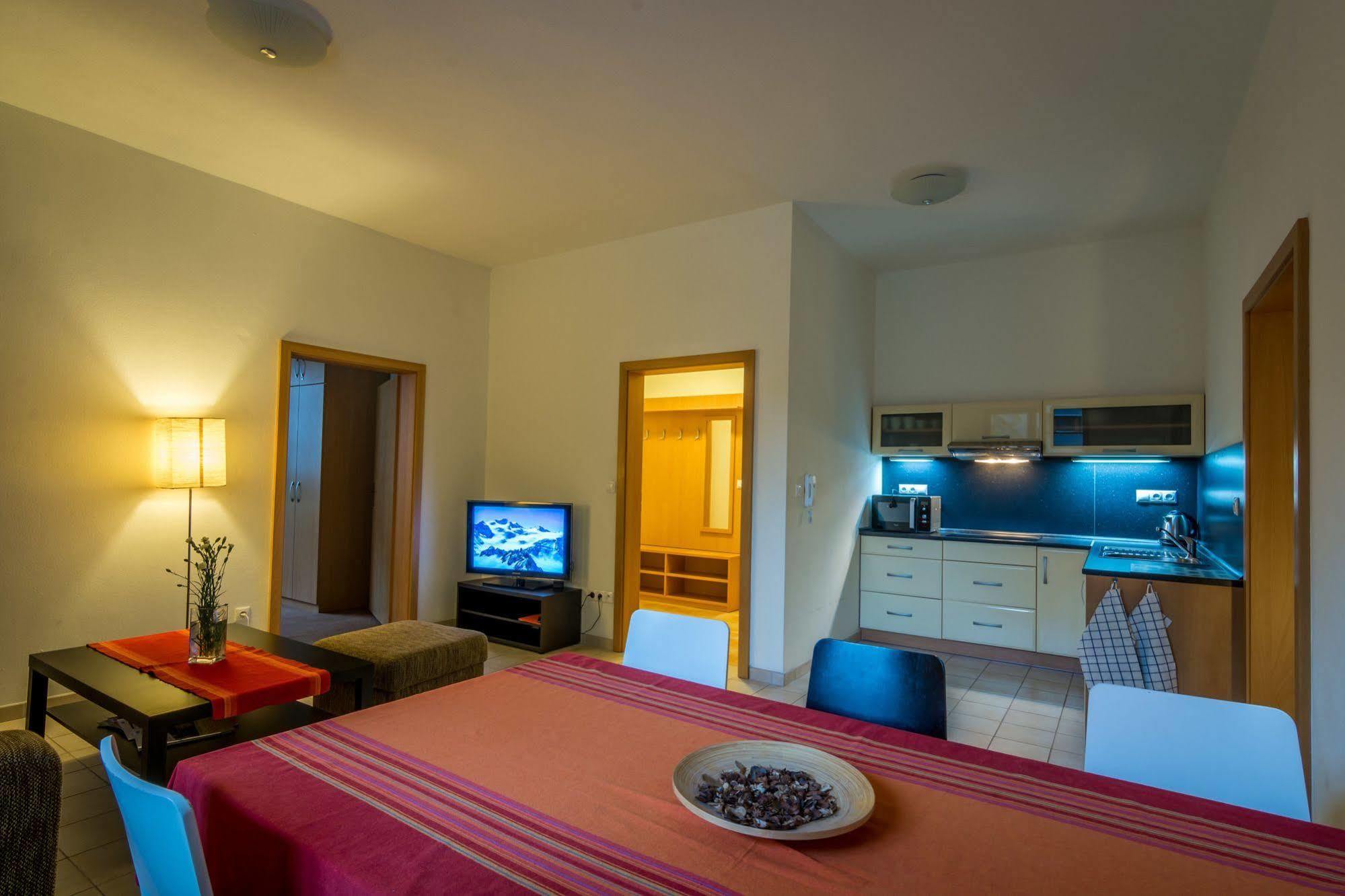Apartmány Weissov Dom Banska Stiavnica Exterior foto